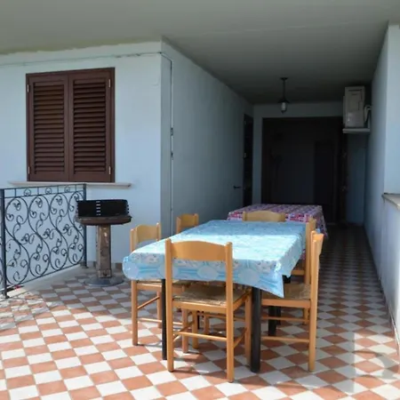 Roseto Palace - La Tua Al Mare Розето-дельи-Абруцци