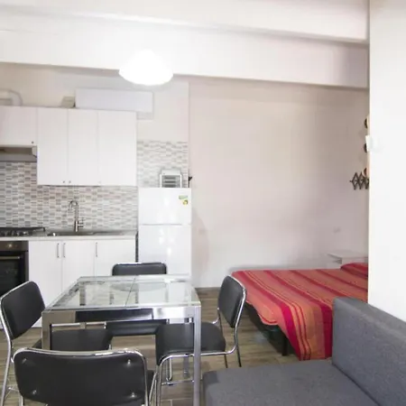 Апартаменты Roseto Palace - La Tua Al Mare Розето-дельи-Абруцци